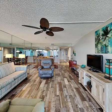 Apartamento Edgewater Tower II 204